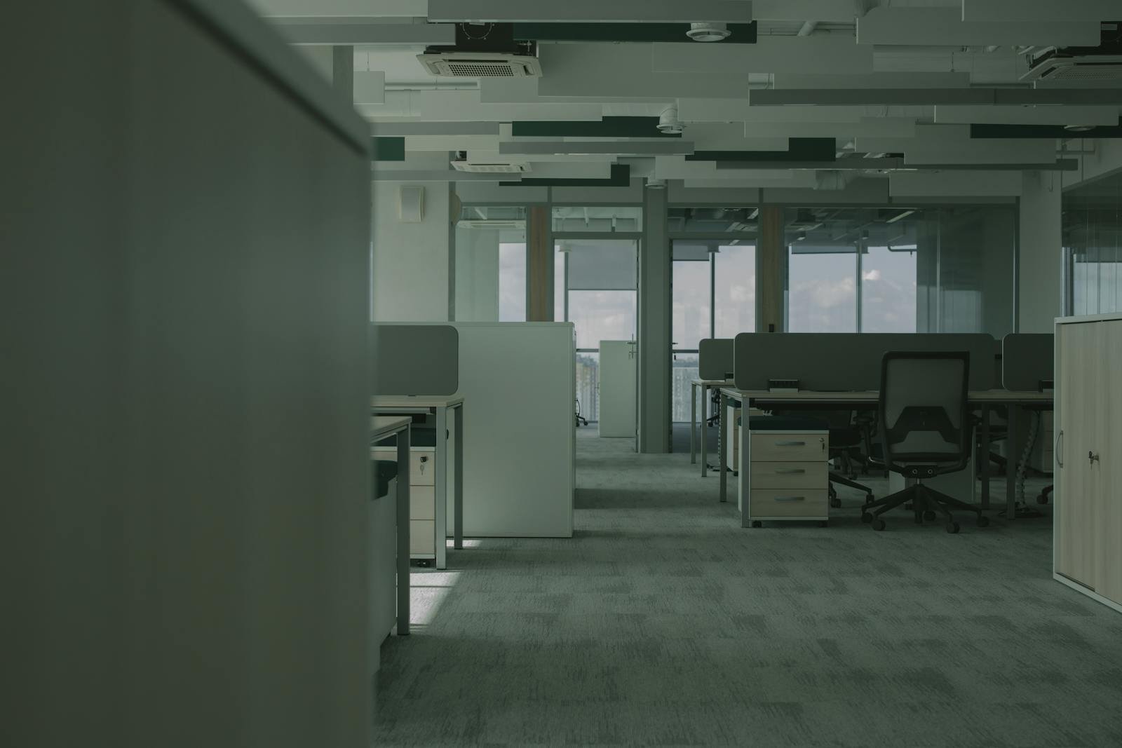 End-of-tenancy commercial office in Manchester