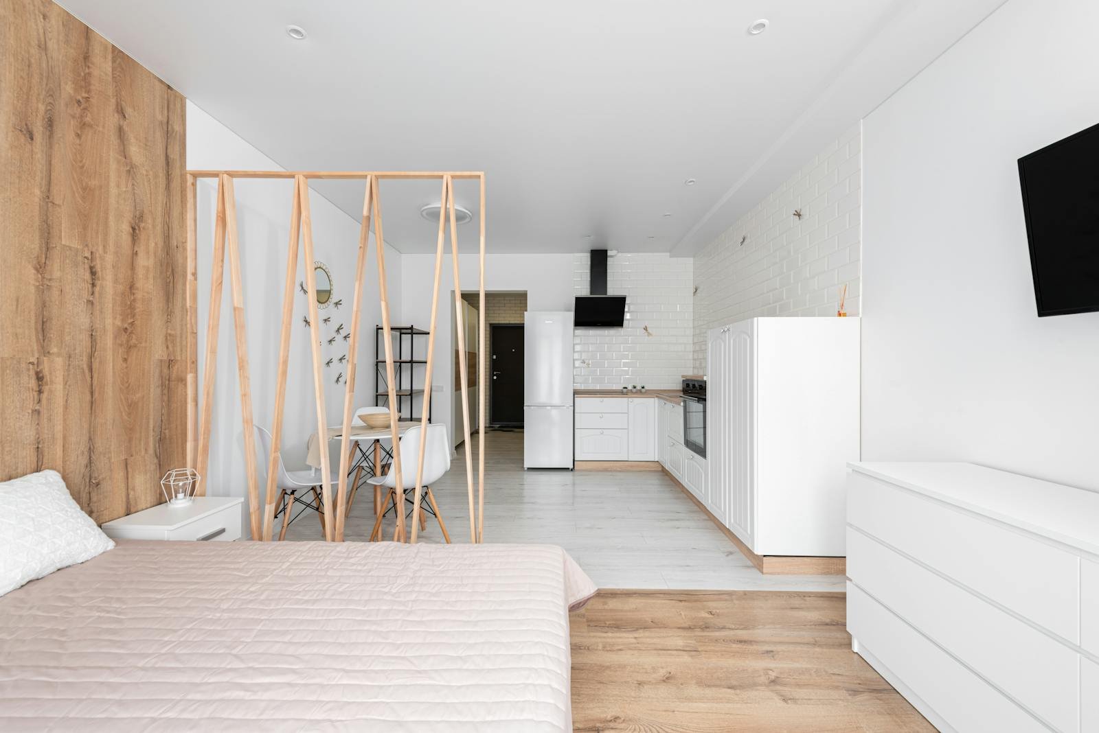Modern short-let studio apartment for Manchester turnover