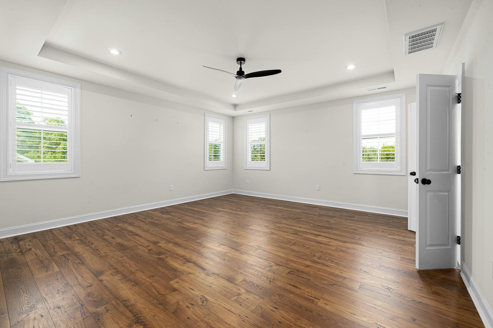 A clean, well-kept Manchester rental property ready for new guests